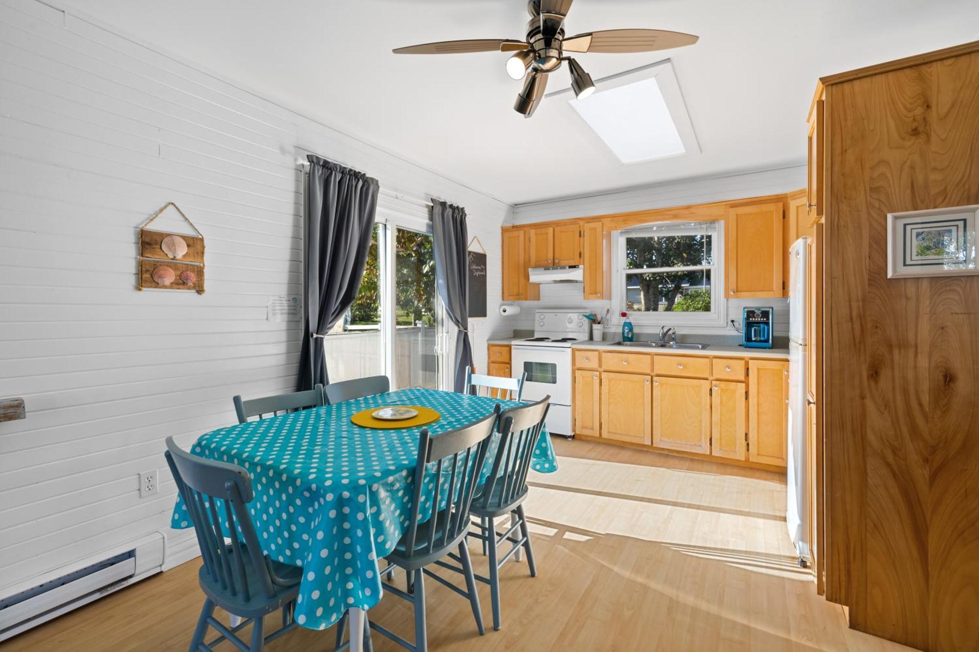 Beach Trees Cottages York Екстер'єр фото