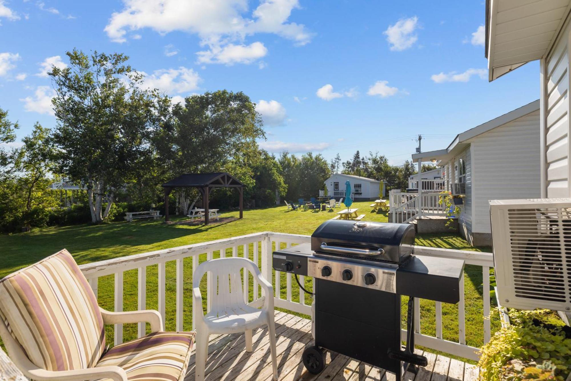 Beach Trees Cottages York Екстер'єр фото